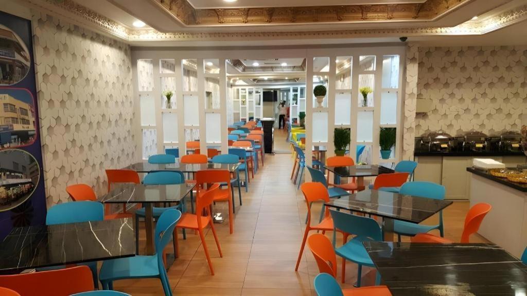 Golden Nasmir Hotel Букит Мертаджам Екстериор снимка
